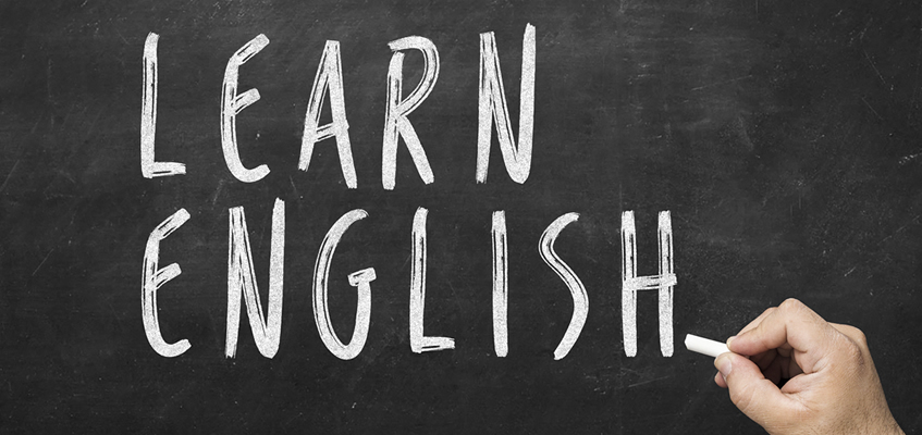 Aula de inglês para iniciantes: O que você precisa considerar antes de procurar